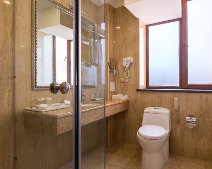 standard-bathroom